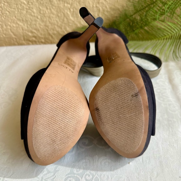 Aldo designs black suede heels - Picture 5 of 7